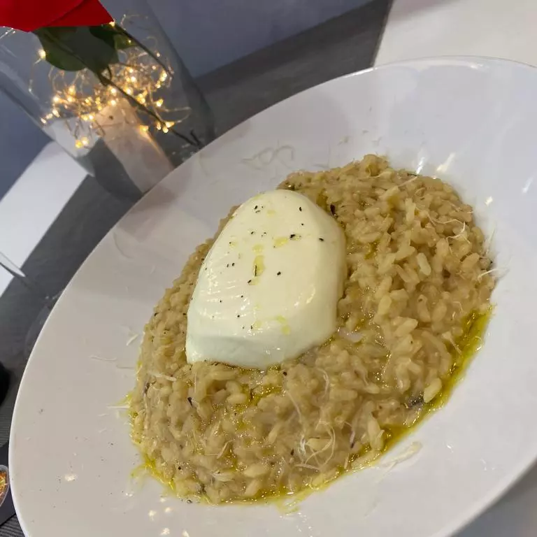 Risotto trufa y burrata