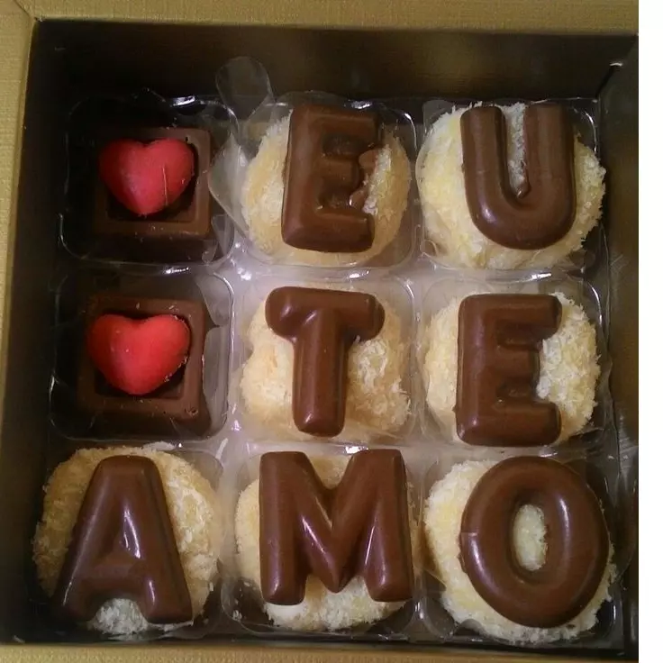 Caixa de bombom trufado (9 unid.)