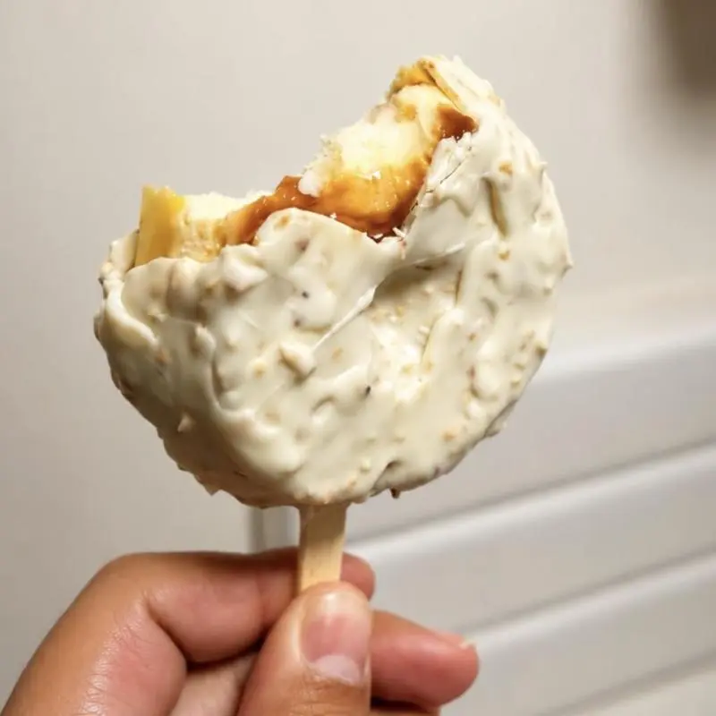 Picolé Pudim de Chocolate Branco