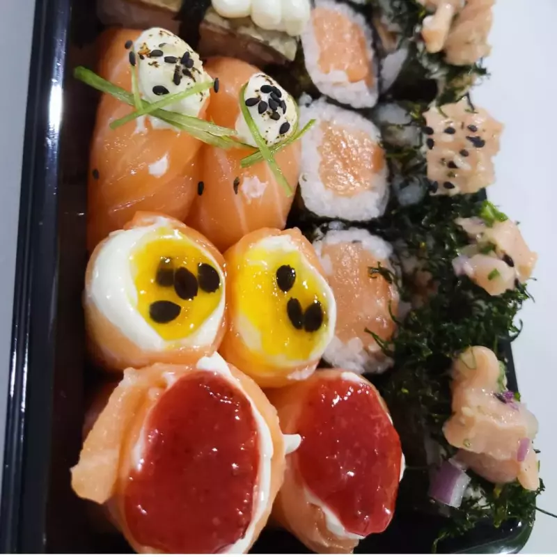 Combo 20 peças + coca lata