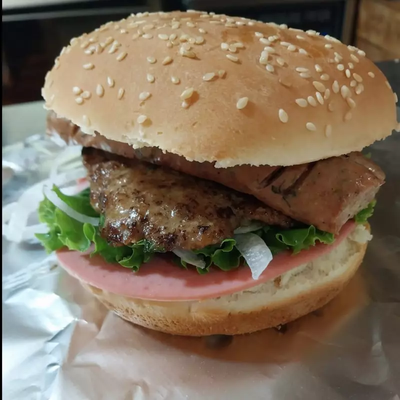 CHORY BURGER