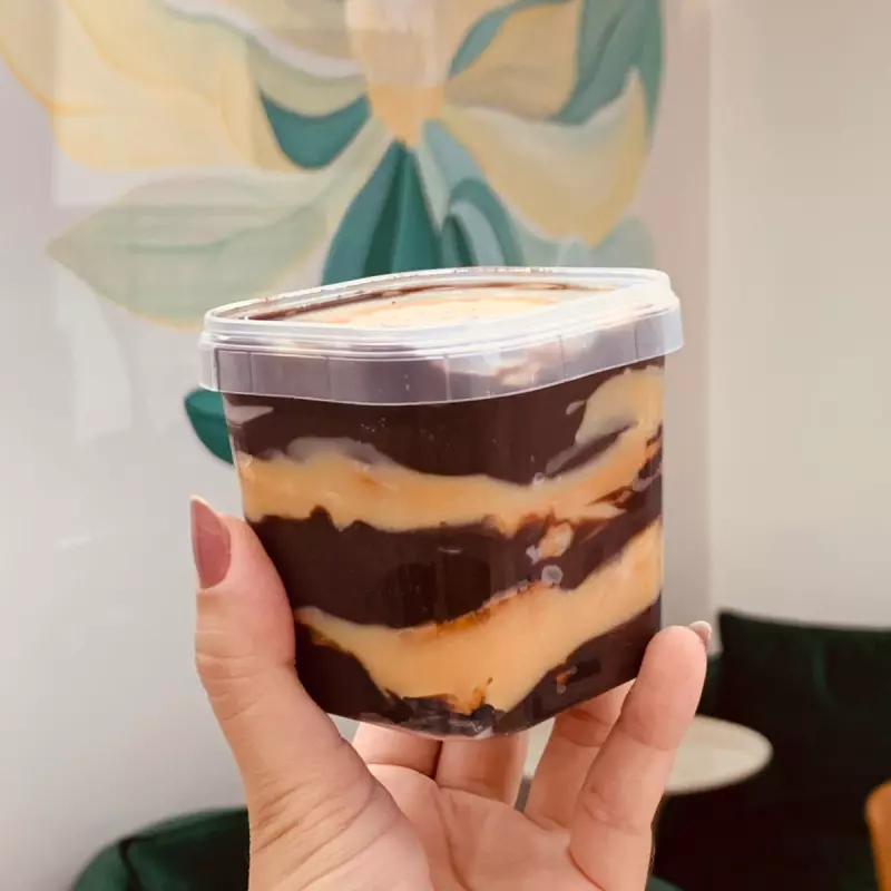 PAVE DOCE LEITE/MEIO AMARGO