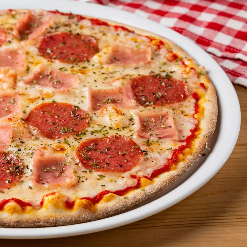 Pizza Média Porcudinha