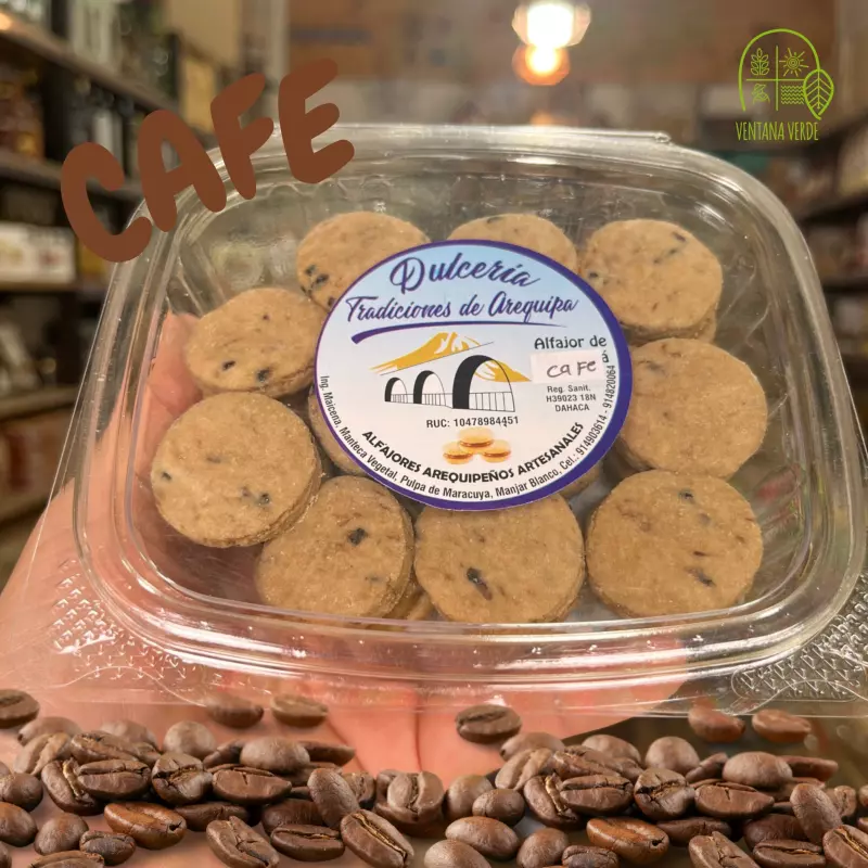ALFAJORCITOS DE MAICENA CON CAFE