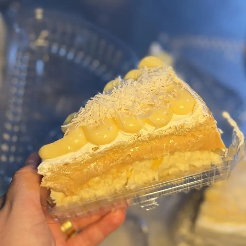 Fatia Abacaxi, Coco e doce de leite