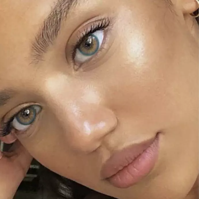 Seattle Browm hiperrealistas🥥