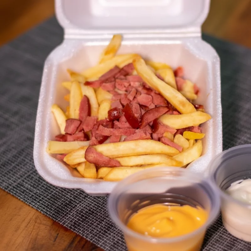 Fritas Fininhas Calabresa e Cheddar