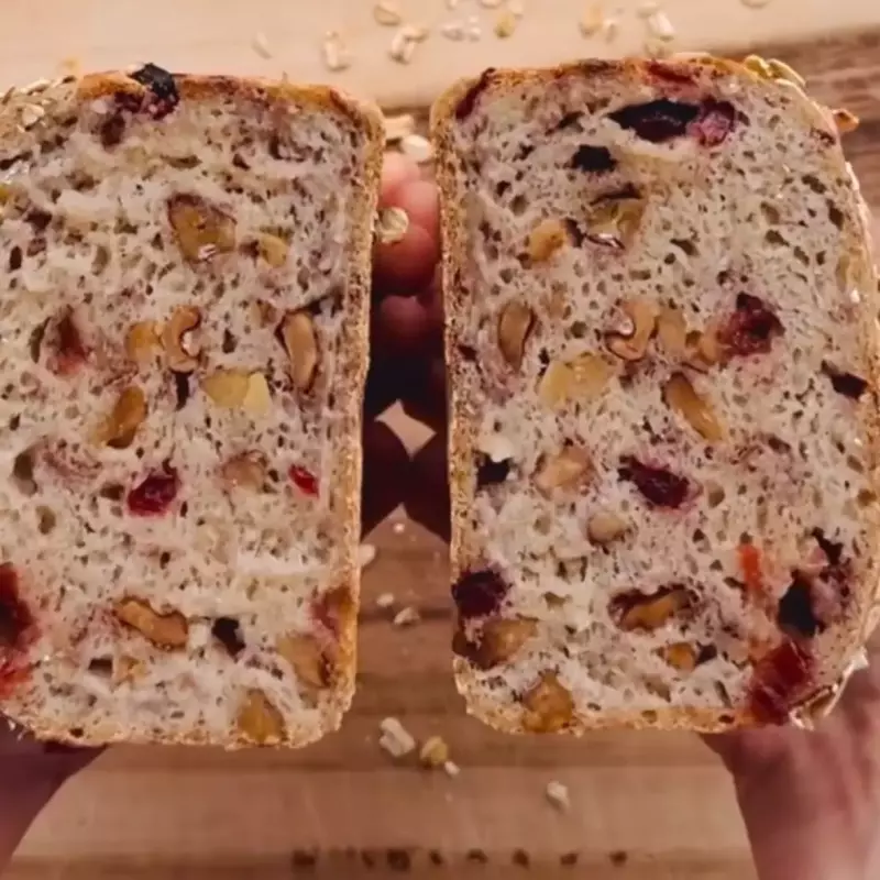 Pan sin gluten arándanos y nueces