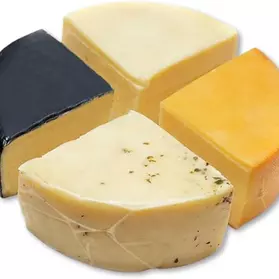 Kit 4 Queijos Parmesão divinos