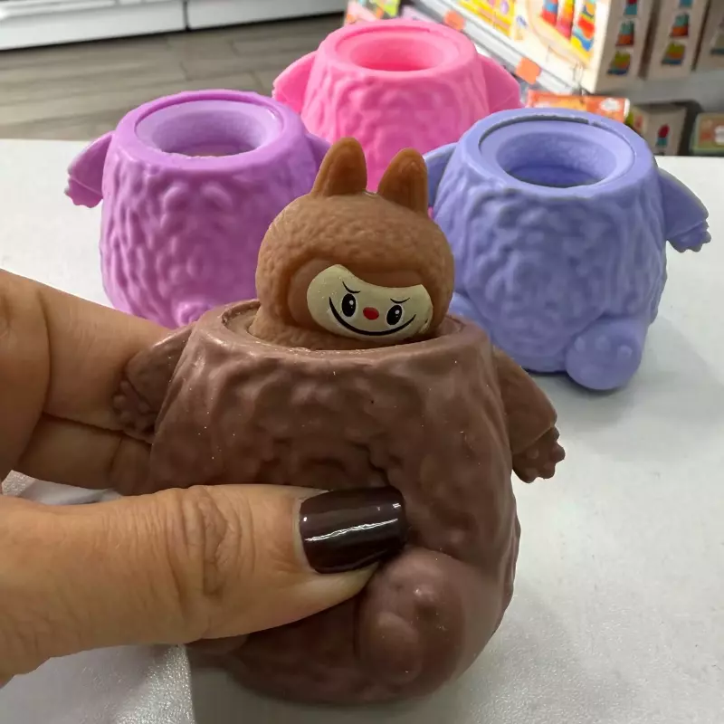 SQUISHY(copy)