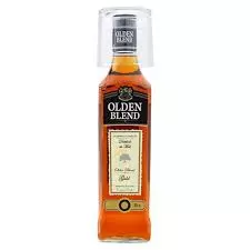 Whisky Com Copo Olden Blend