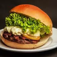 LANCHE X SALADA