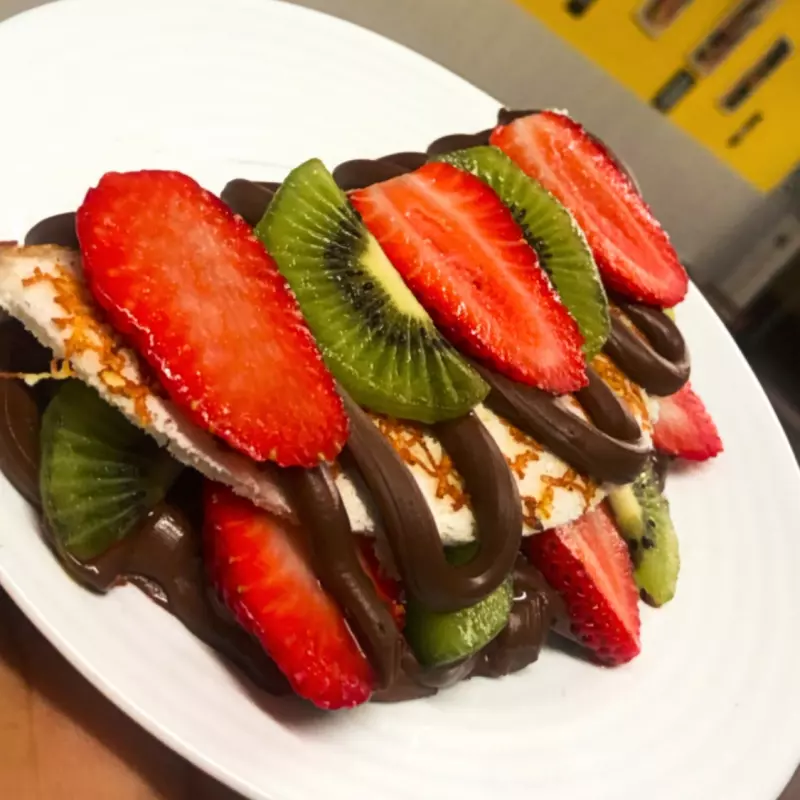 Morangos, Chocolate & Kiwi 13