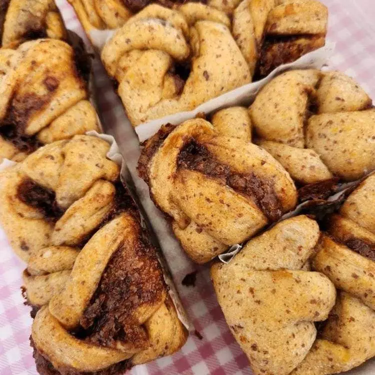 TRENZA / ROL DE CANELA