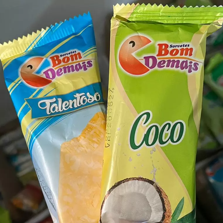 Picolé de Fruta ou ao Leite