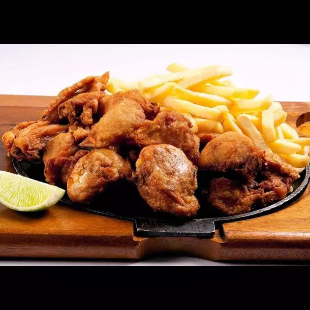 Frango á Passarinho c/Fritas