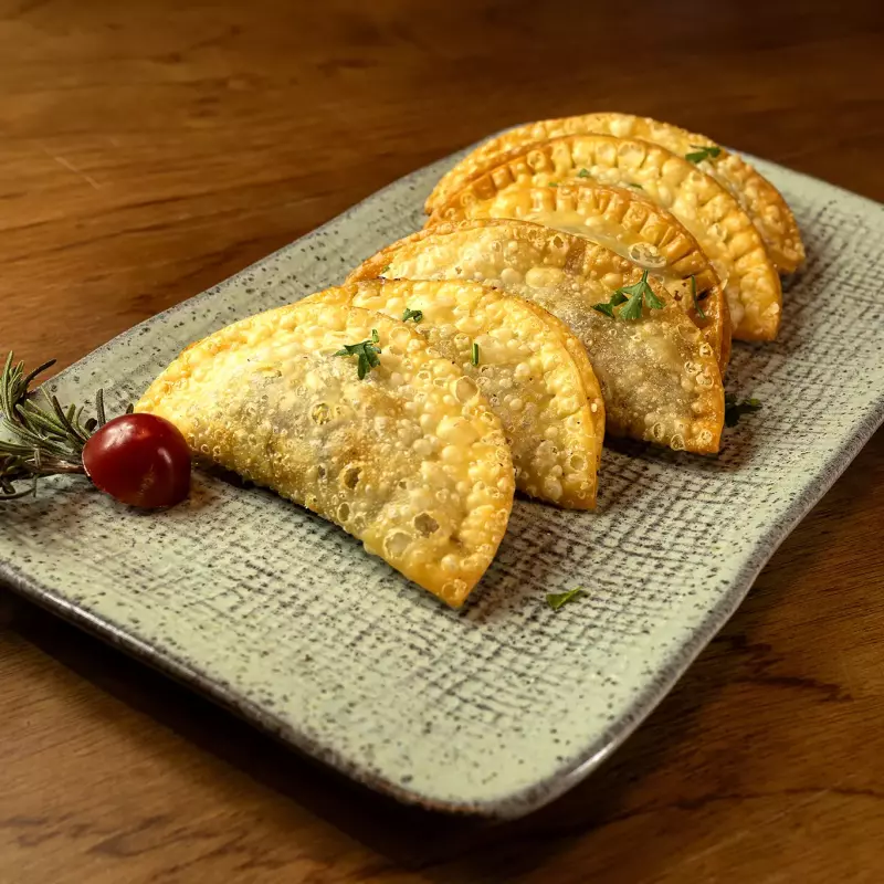 Mine pasteis de costela