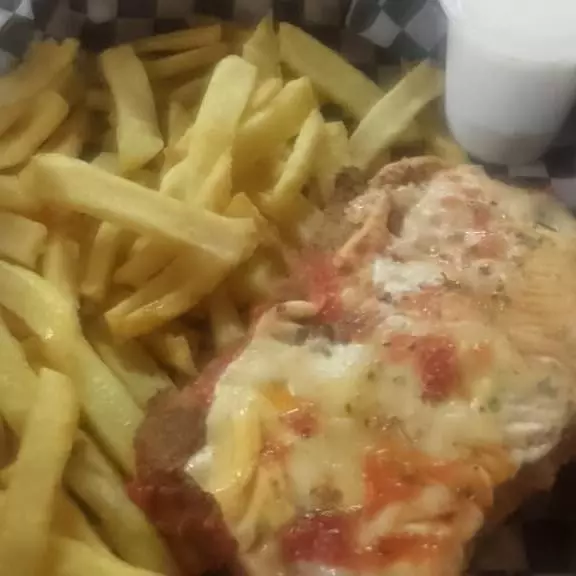 milanesa a la napolitana con papas