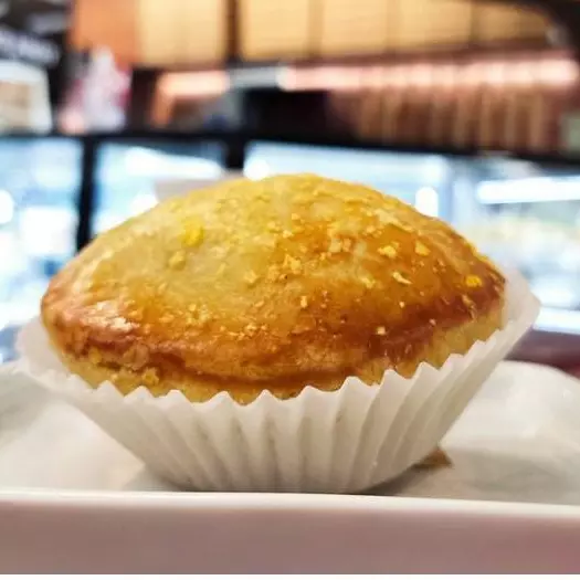 Empada de frango com bacon