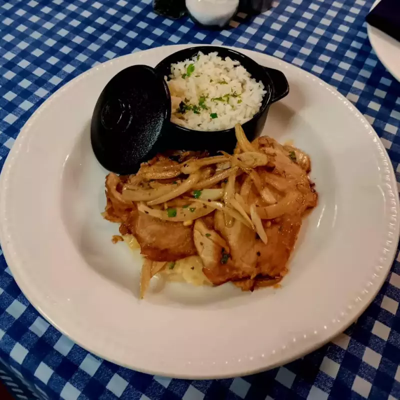 Lonjas de cerdo asado al carbón