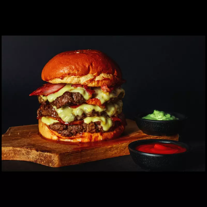 VMK 3 HAMBÚRGUER + COCA COLA