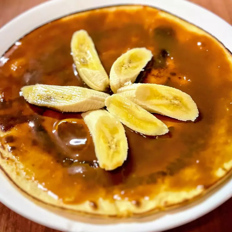 PANQUEQUE DULCE DE LECHE Y BANANA