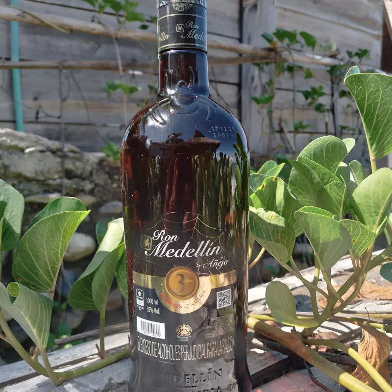 Ron Medellin Añejo