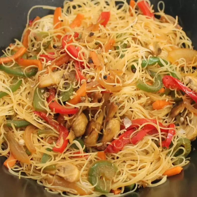 Fideos de Arroz salteados