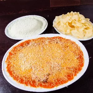 TÍLAPIA À PARMEGIANA