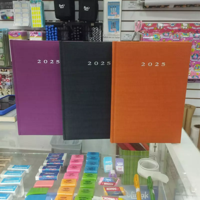 Agenda 2025 con textura