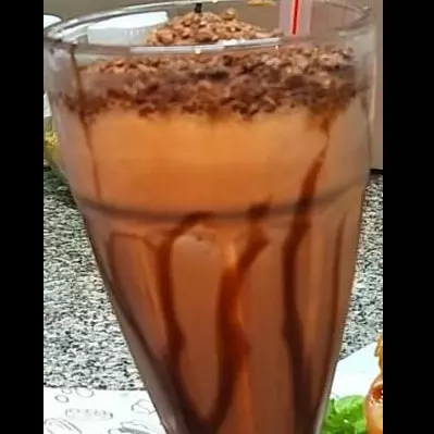 MILK SHAKE