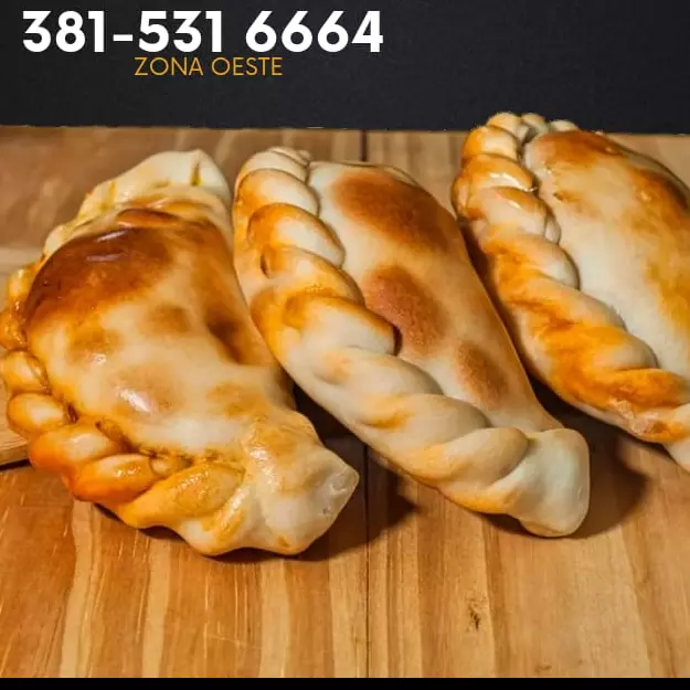 6 EMPANADAS DE CARNE