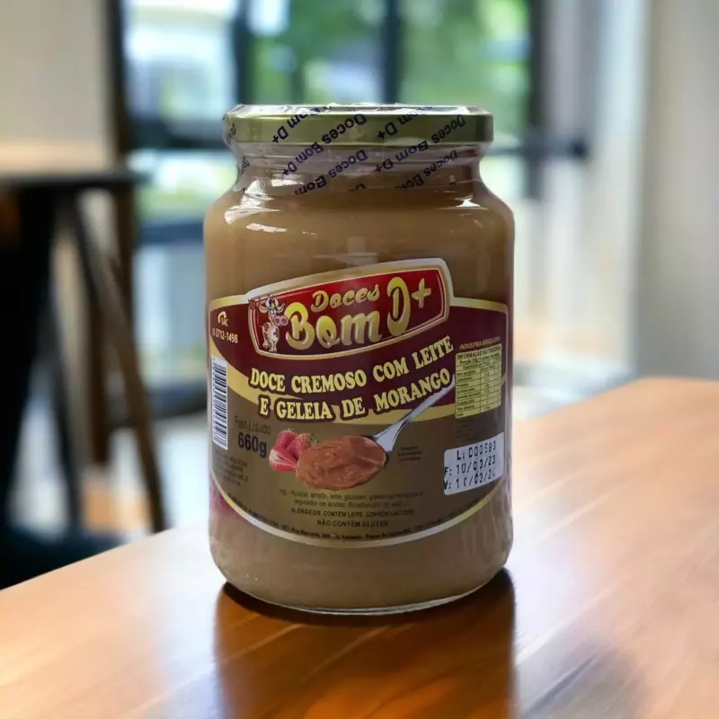 Doce de leite com geleia de morango