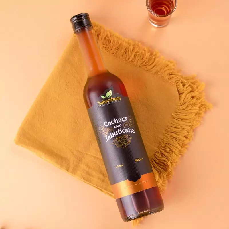 CACHAÇA DE JABUTICABA