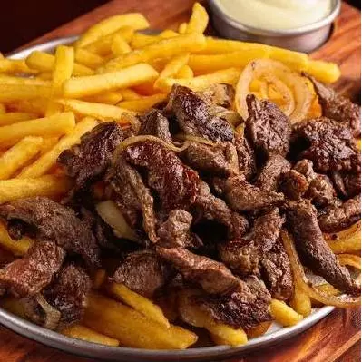 Alcatra com Fritas