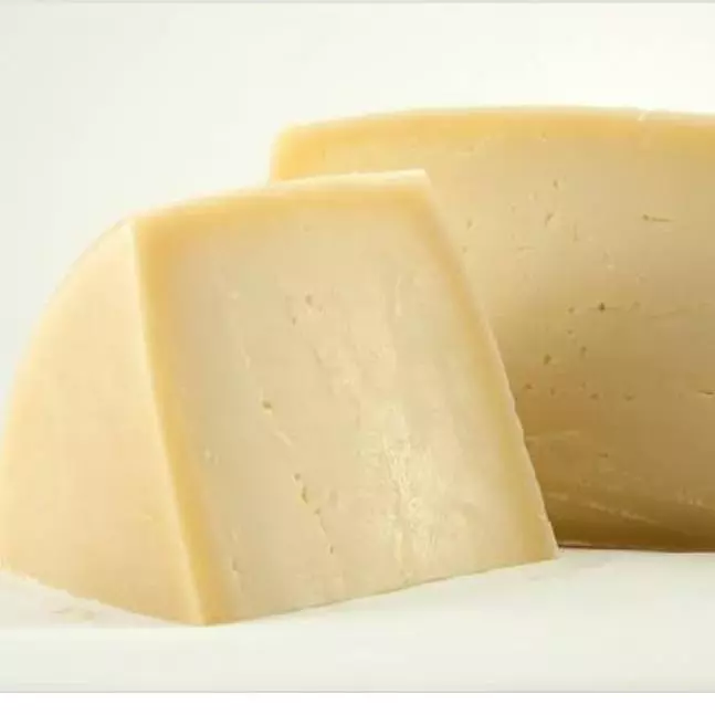 Queijo curado Ralado