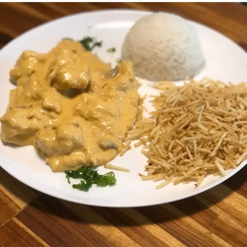 Strogonoff de frango