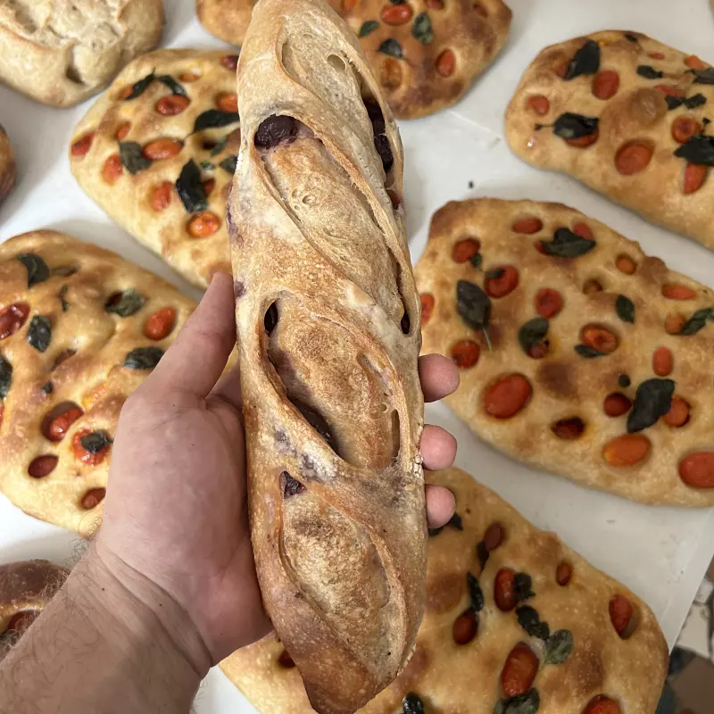 Baguete de azeitona preta