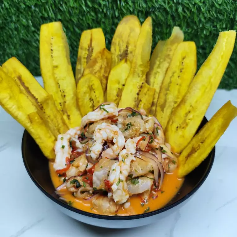 CEVICHE ESPC+CAMARONES+TOSTON