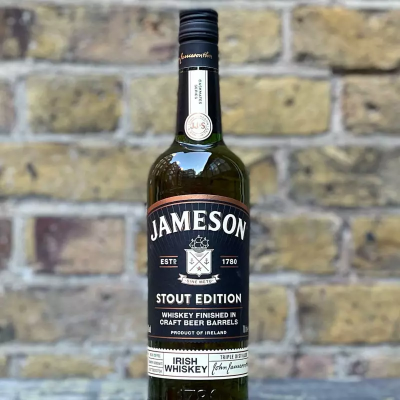 Trago de Jameson Stout Edition