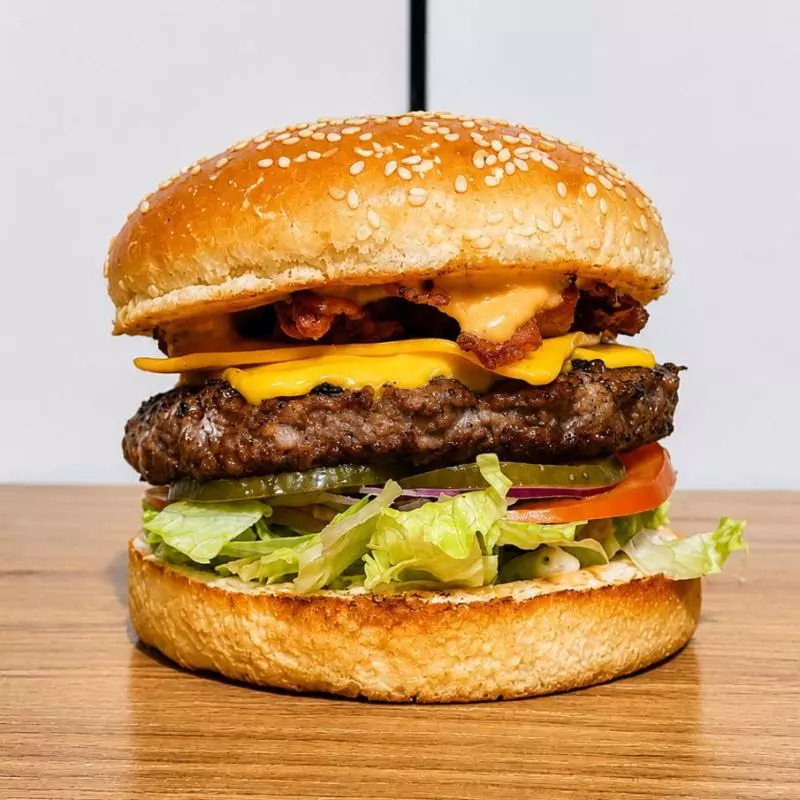 MONSTRO BURGUER