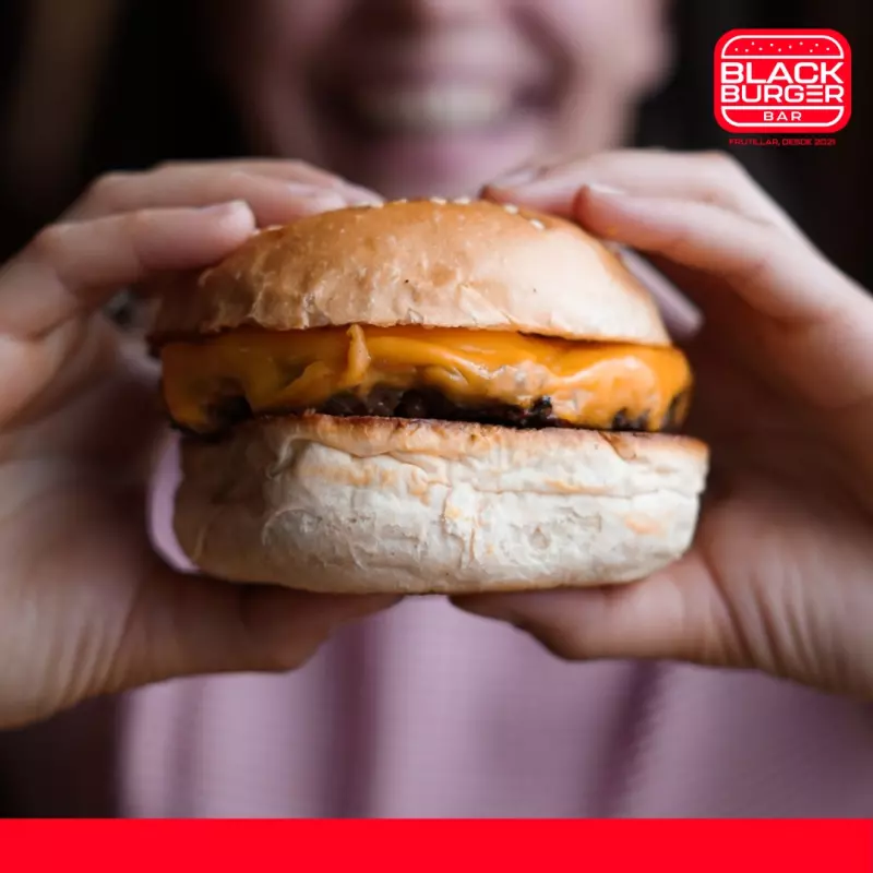 CHEESE BURGER