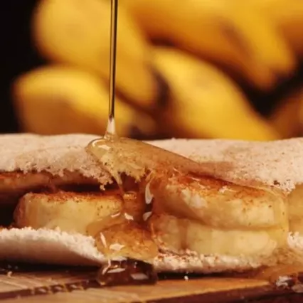 Banana com Mel e Canela.