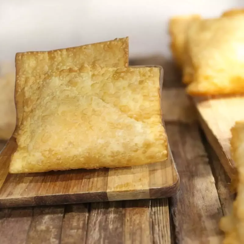 Promoção 3 Pastéis médio