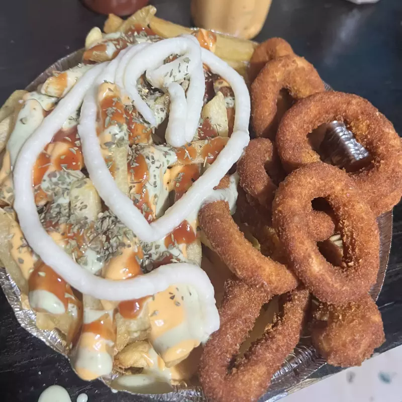 BATATA + ANEIS DE CEBOLA