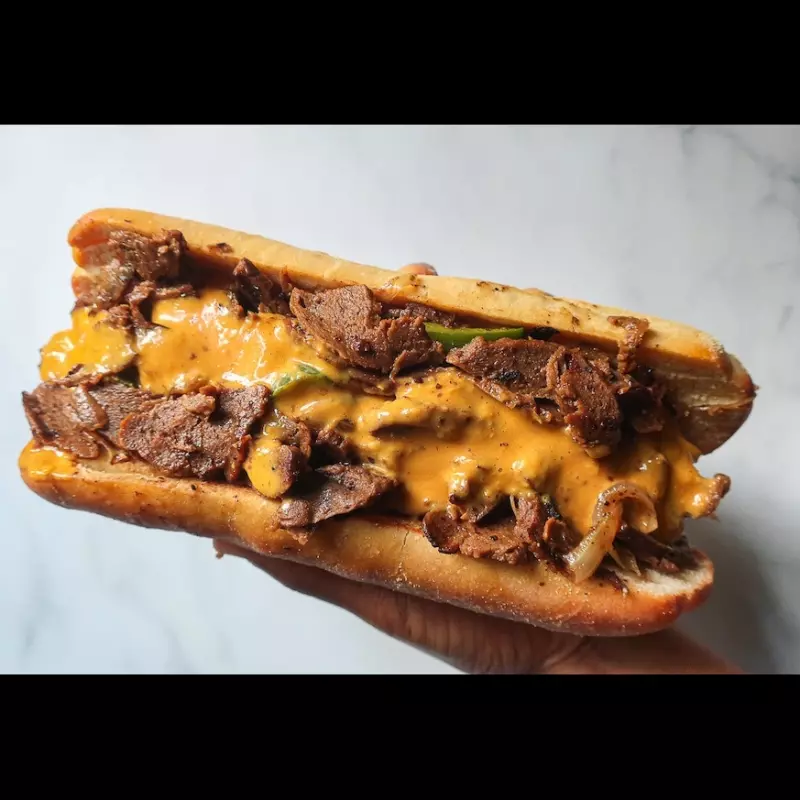 PHILLY CHEESE STEAK