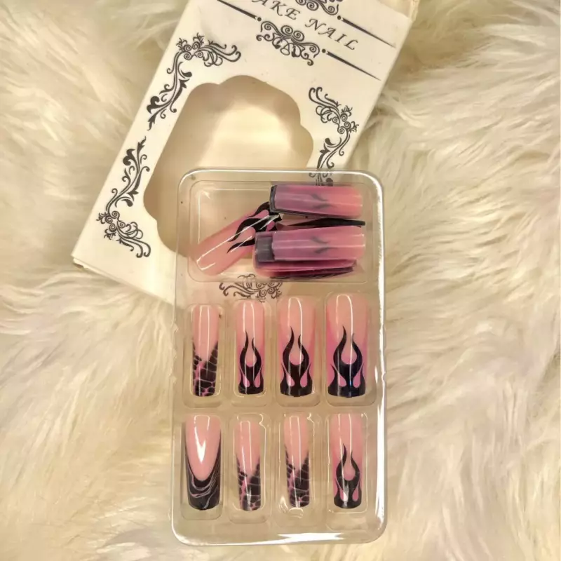 Set de Uñas Press-On "Dark Flame