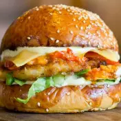 15- Burger Rewards Chicken- Pollo