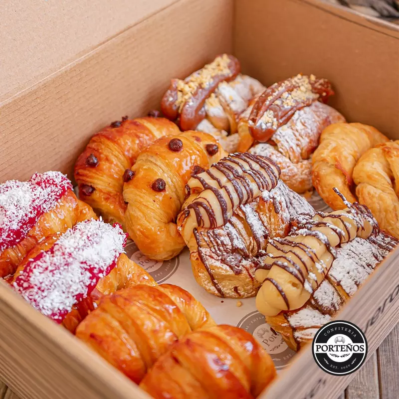 Carnaval de Medialunas x12  🎊🥐💃