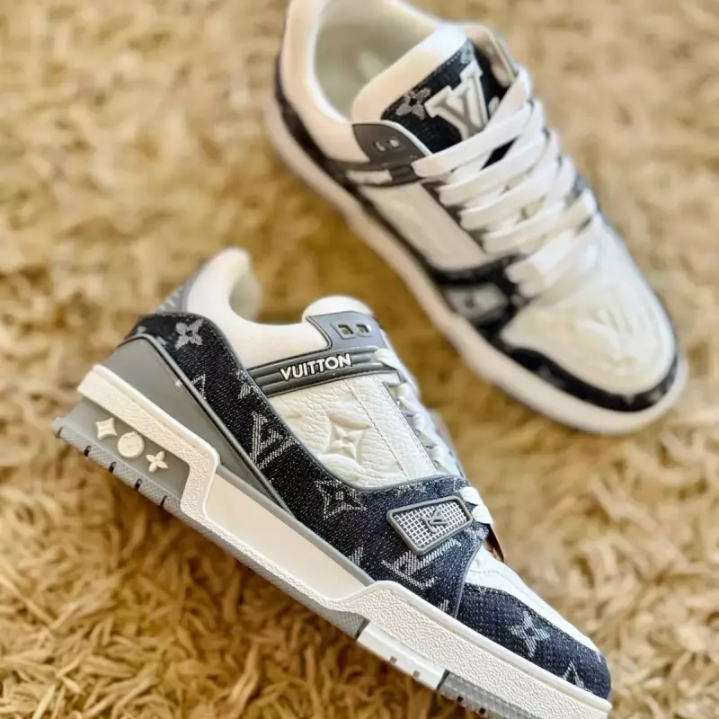 TENIS LOUIS VUITTON TRAINER BLACK